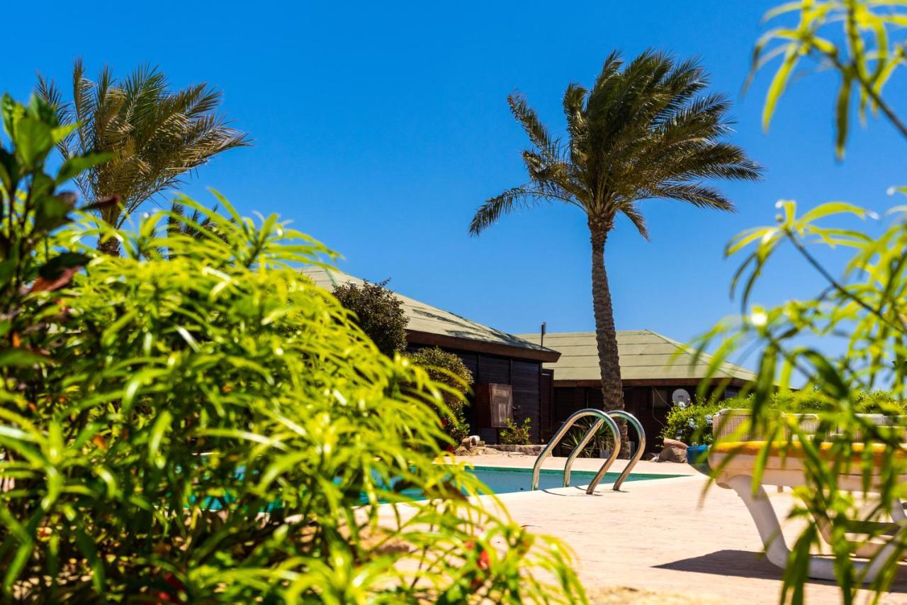 Abu Dabbab Lodge Exterior photo